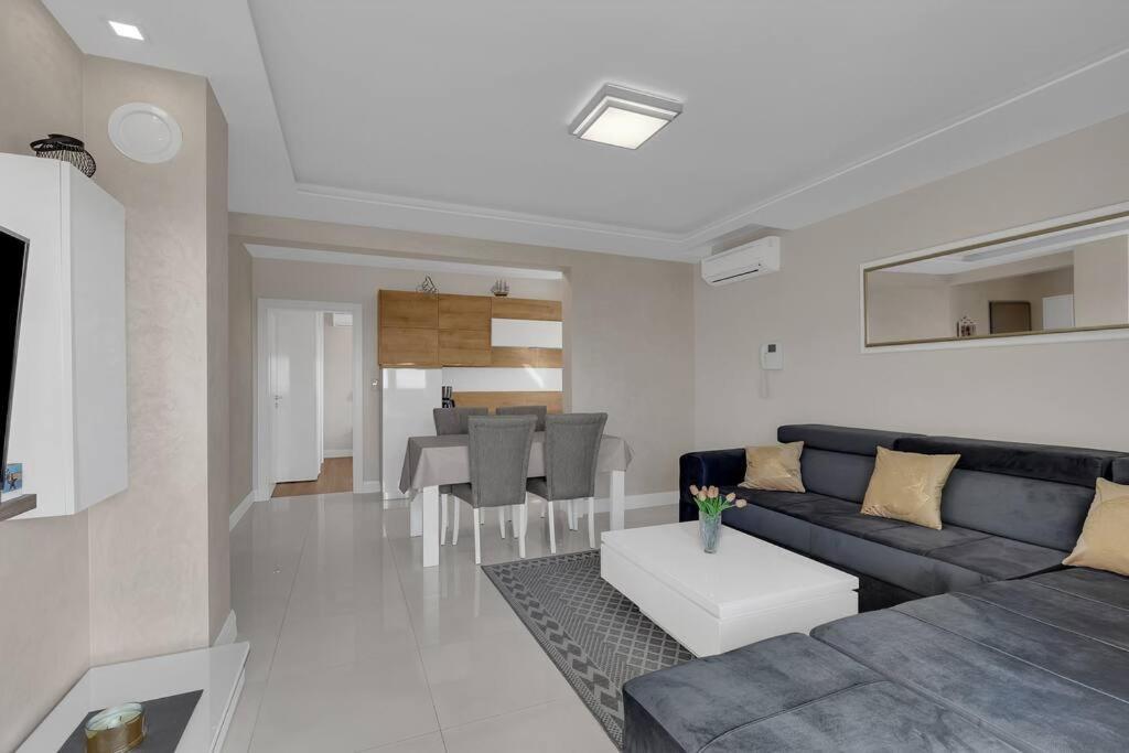 Apartment Hrvoje -Nur 50M Bis Zum Meer - Makarska Exklusiv Promajna Ngoại thất bức ảnh